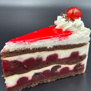 Fekete erdei tortaszelet